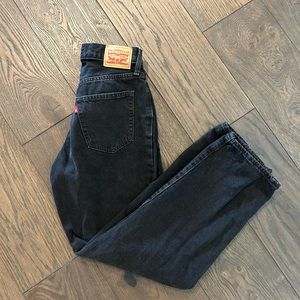 Levi’s ‘94 baggy black jeans